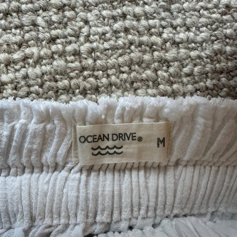 Ocean Drive white Ruffled Halter Top - Picture 4 of 4